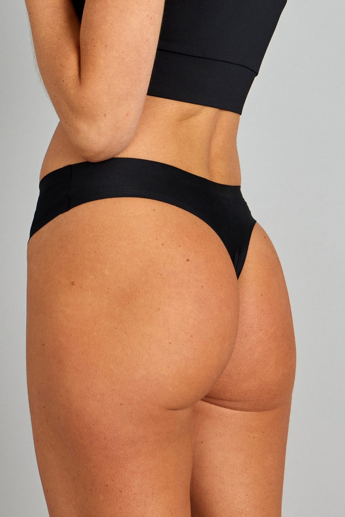 Pure Lime Invisible Microfiber Thong 2 Pack G-string 2001 Black/Black